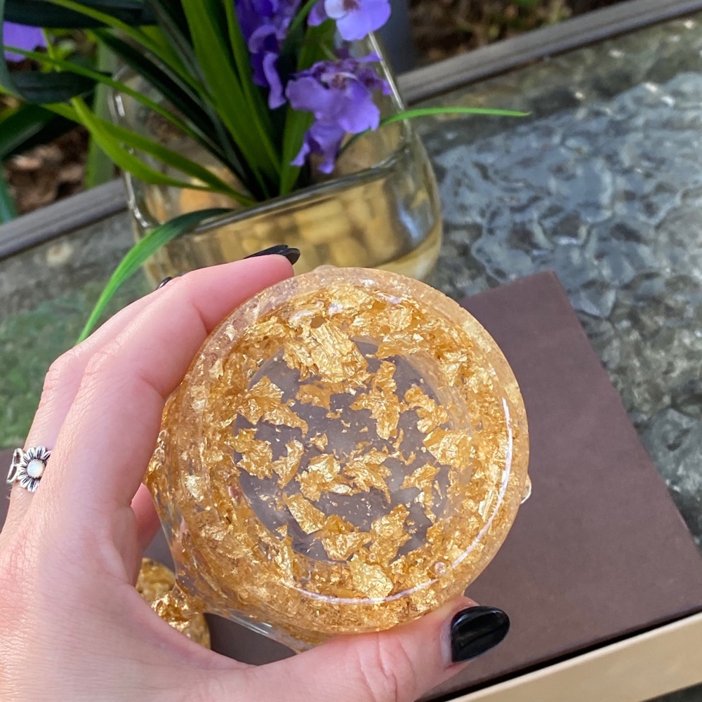 Gold Crown Decorative Resin Art Box - Picture 6 of 16